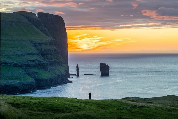 The sea stacks Risin og Kellingin, at Eidi in the Faroe Islands